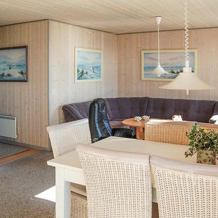 2 Bedroom Gorgeous Home In Hvide Sande Havrvig Exterior photo