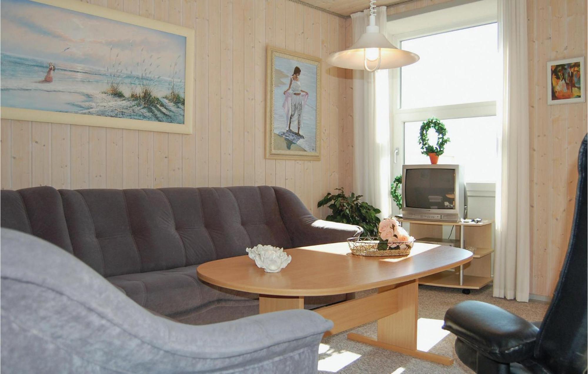 2 Bedroom Gorgeous Home In Hvide Sande Havrvig Exterior photo